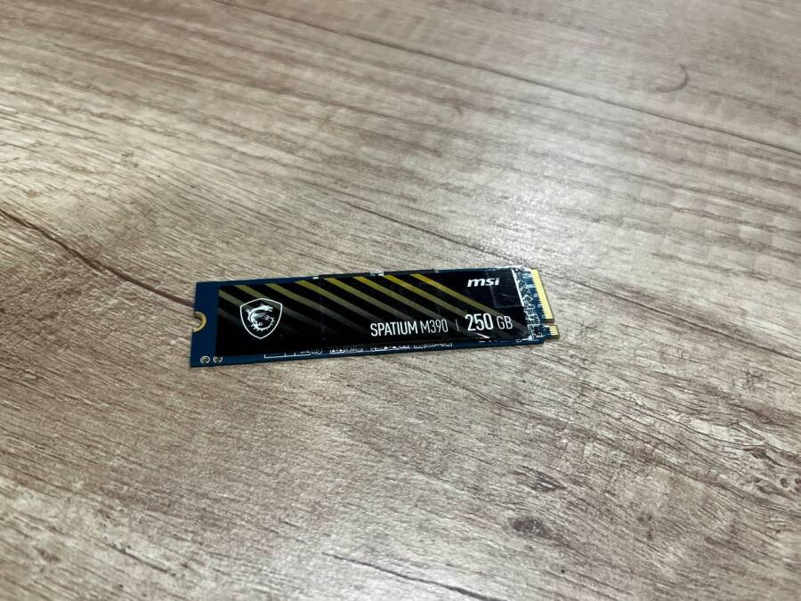 SSD 250Gb m.2 Msi Spatium M390
